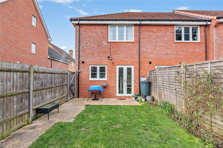 2 bedroom house, Greenacre Place, Newbury RG14 - Available