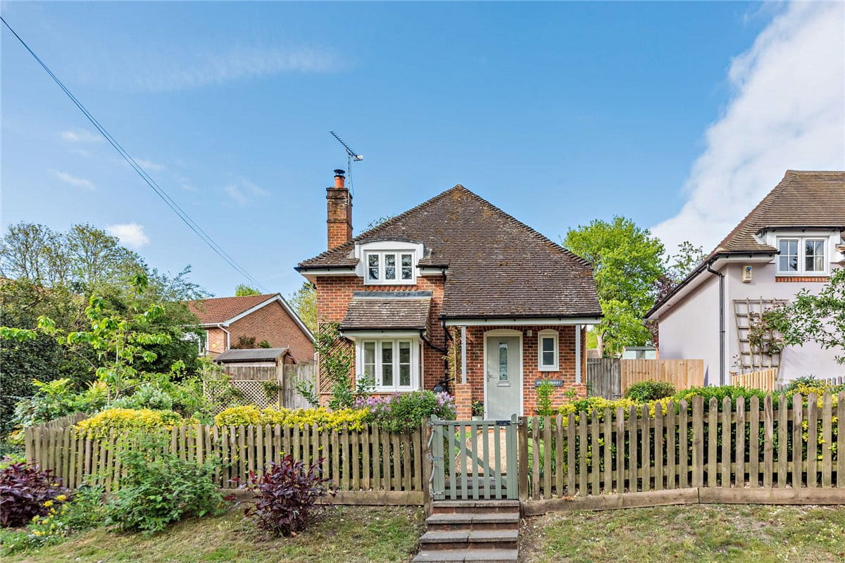 3 bedroom house, Stoke, Andover SP11 - Sold