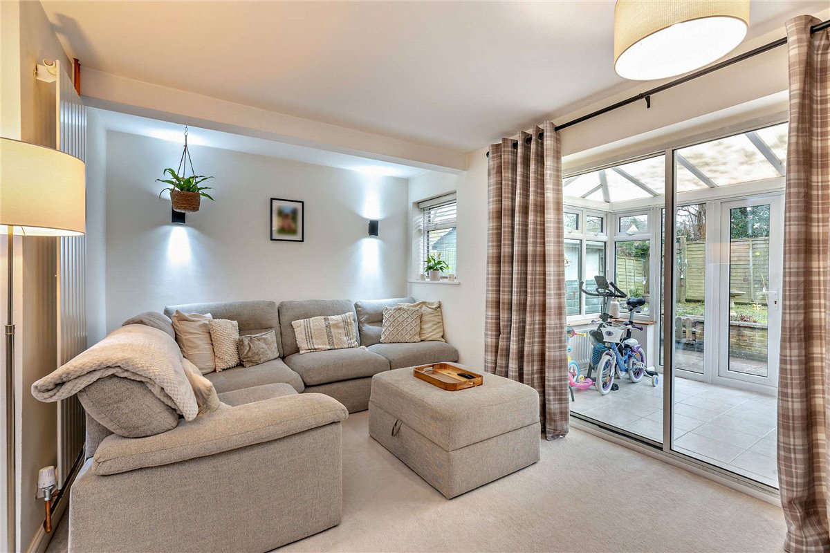 3 bedroom house, Copnor Close, Woolton Hill RG20 - Sold