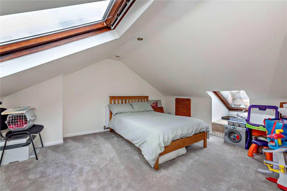 3 bedroom house, Copnor Close, Woolton Hill RG20 - Sold