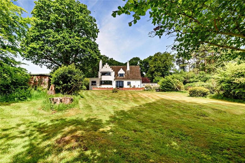 4 bedroom house, Bishops Green, Newbury RG20 - Available