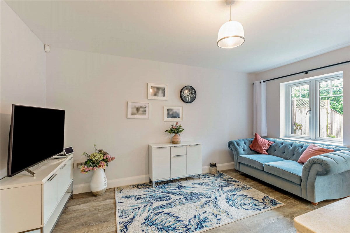 5 bedroom house, The Dolmans, Shaw RG14 - Sold STC