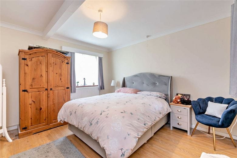 2 bedroom bungalow, Sheepdrove Road, Lambourn RG17 - Available