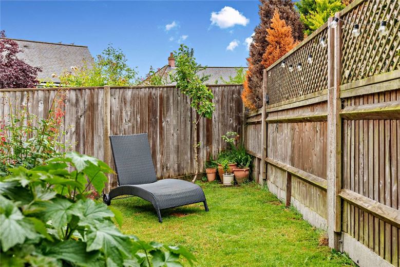 3 bedroom house, Merlin Road, Bishops Green RG20 - Sold STC