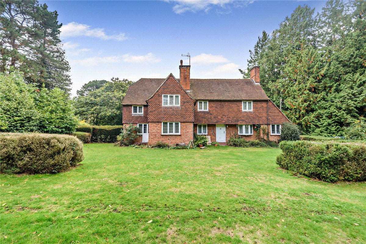 6 bedroom house, Burys Bank Road, Greenham RG19 - Sold STC