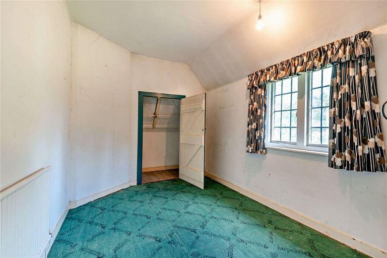 6 bedroom house, Burys Bank Road, Greenham RG19 - Sold STC