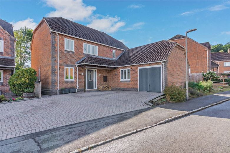 4 bedroom house, Kiln Drive, Curridge RG18 - Available