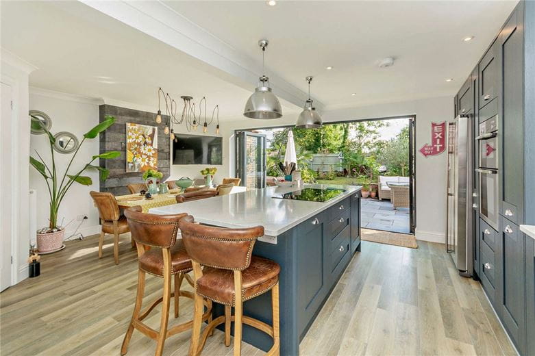 4 bedroom house, Kiln Drive, Curridge RG18 - Available