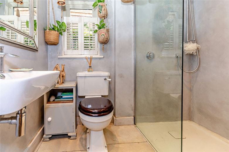 3 bedroom house, Gore End Road, Ball Hill RG20 - Sold