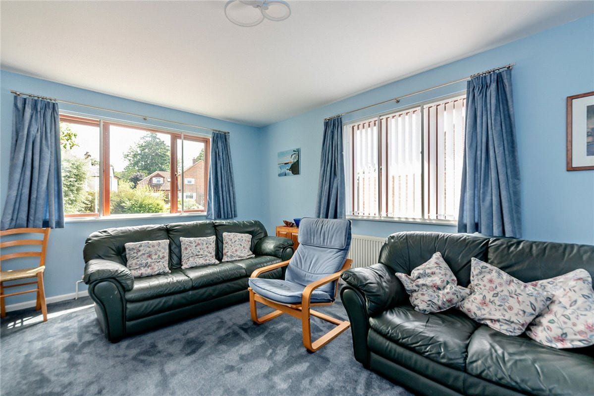 5 bedroom house, Hampstead Norreys Road, Hermitage RG18 - Available