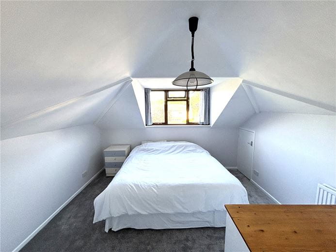 5 bedroom house, Hampstead Norreys Road, Hermitage RG18 - Available