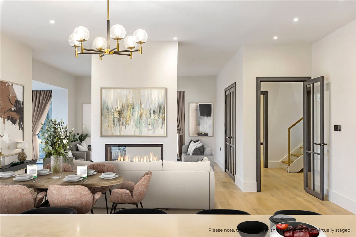 4 bedroom house, Speen Lane, Newbury RG14 - Available