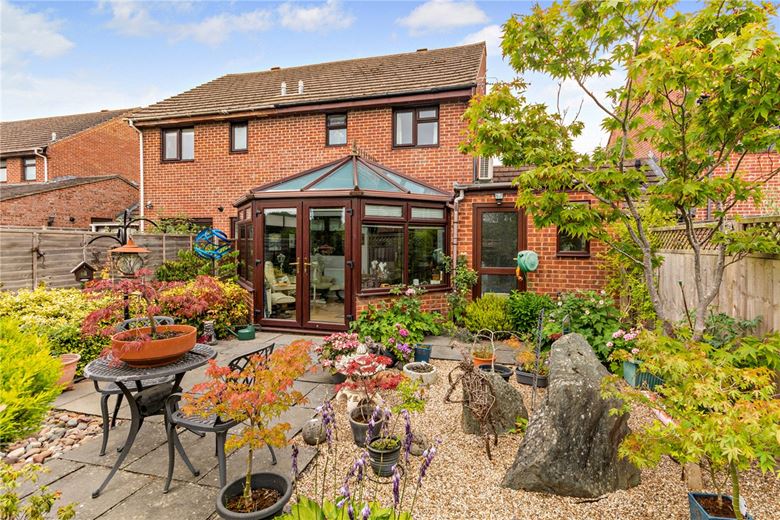 3 bedroom house, Billington Way, Thatcham RG18 - Available