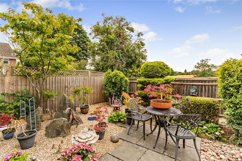 3 bedroom house, Billington Way, Thatcham RG18 - Available