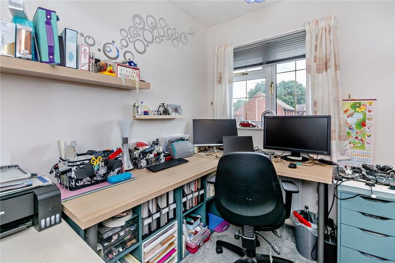 3 bedroom house, Billington Way, Thatcham RG18 - Available