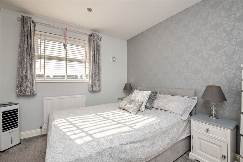 2 bedroom house, Blackdown Way, Thatcham RG19 - Sold STC