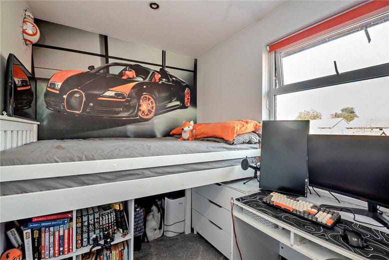 2 bedroom house, Blackdown Way, Thatcham RG19 - Sold STC