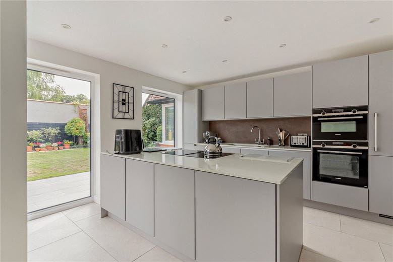 4 bedroom house, The Rookery, Peasemore RG20 - Sold STC