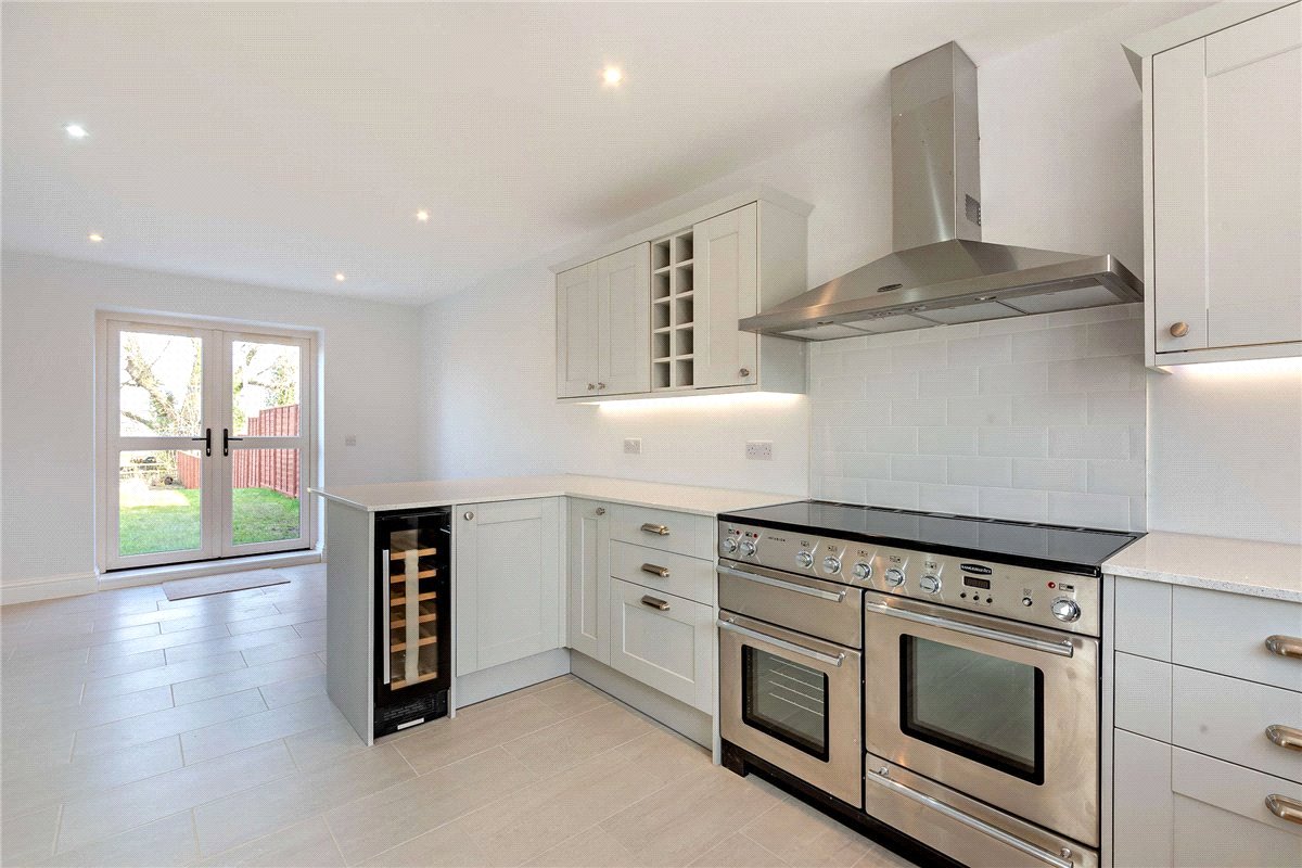 3 bedroom house, Ram Alley, Ashford Hill RG19 - Available