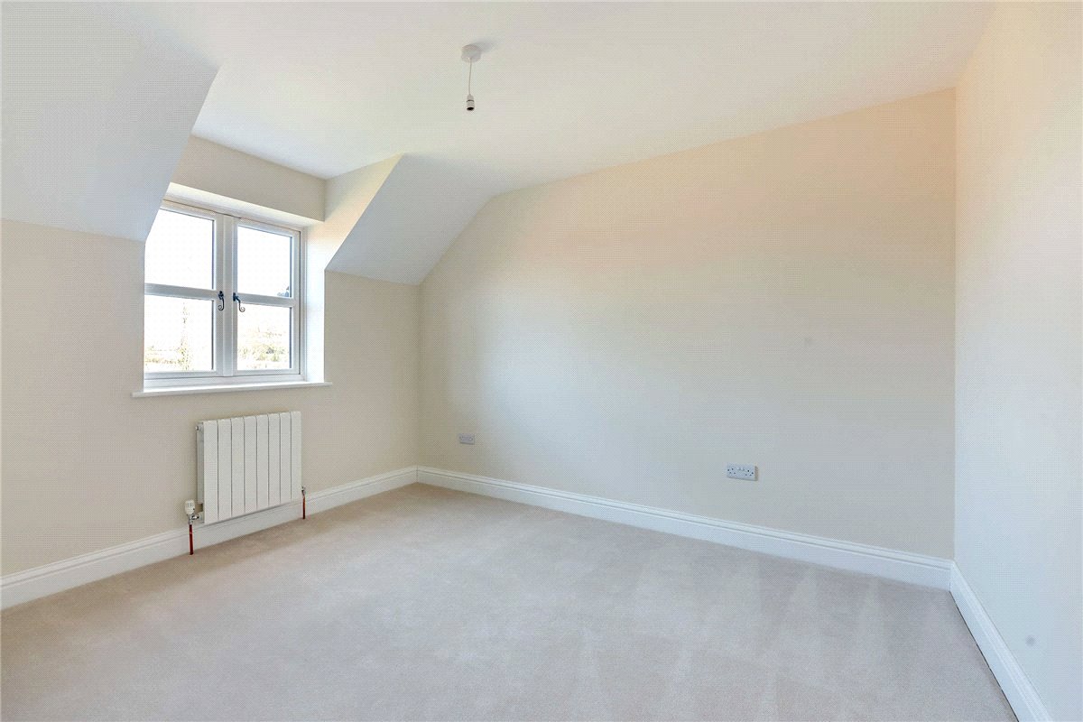 3 bedroom house, Ram Alley, Ashford Hill RG19 - Available