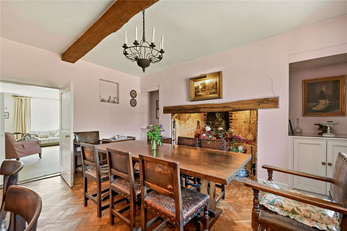 5 bedroom house, Sheepdrove Hill, Lambourn RG17 - Available