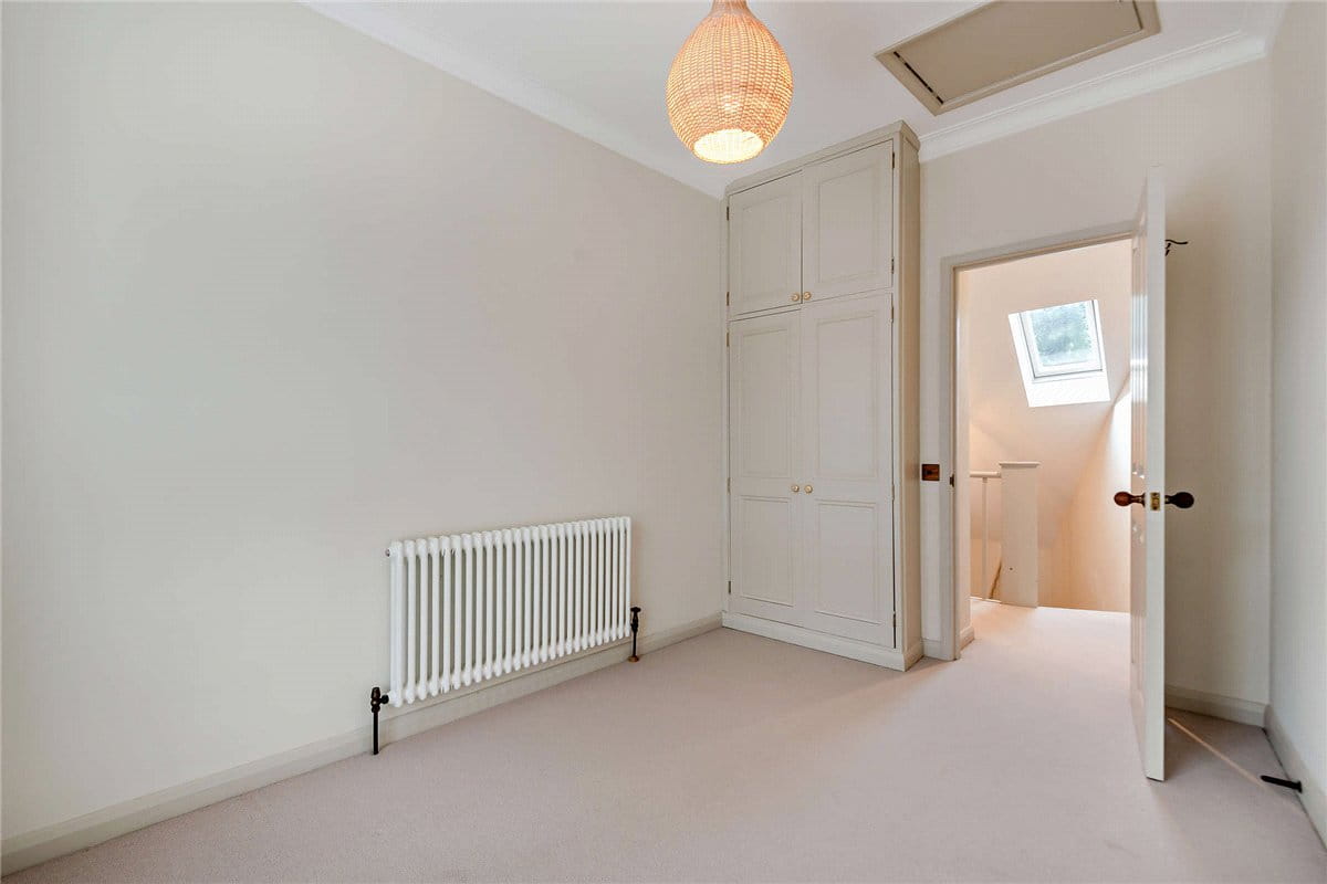 3 bedroom house, Phoenix Court, Kingsclere RG20 - Available