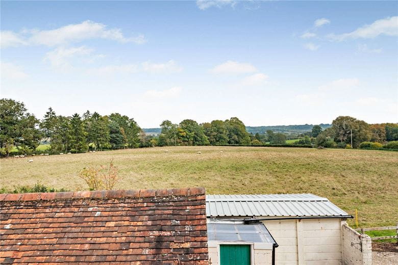 3 bedroom cottage, Rookwood, Stockcross RG20 - Available