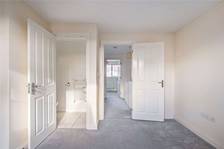 2 bedroom house, Redfinch Mews, Thatcham RG19 - Available