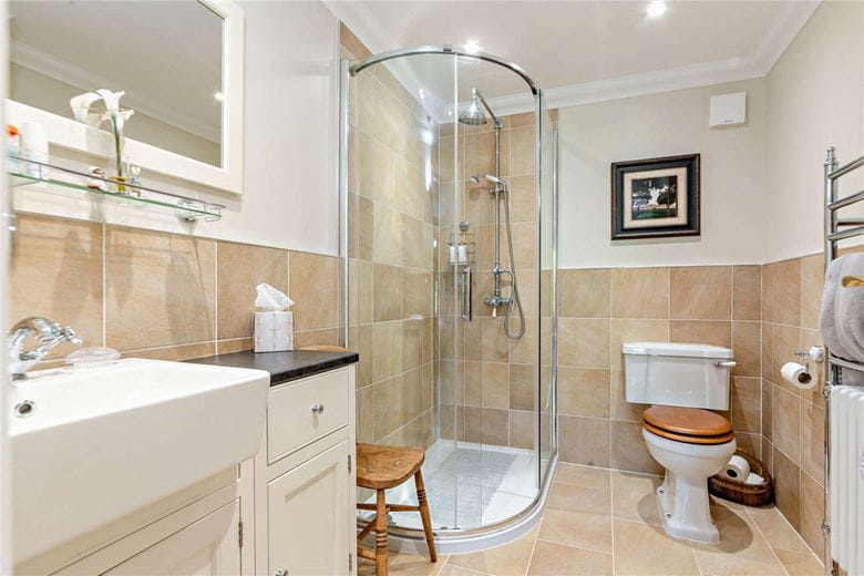 3 bedroom house, Shaw Road, Newbury RG14 - Available