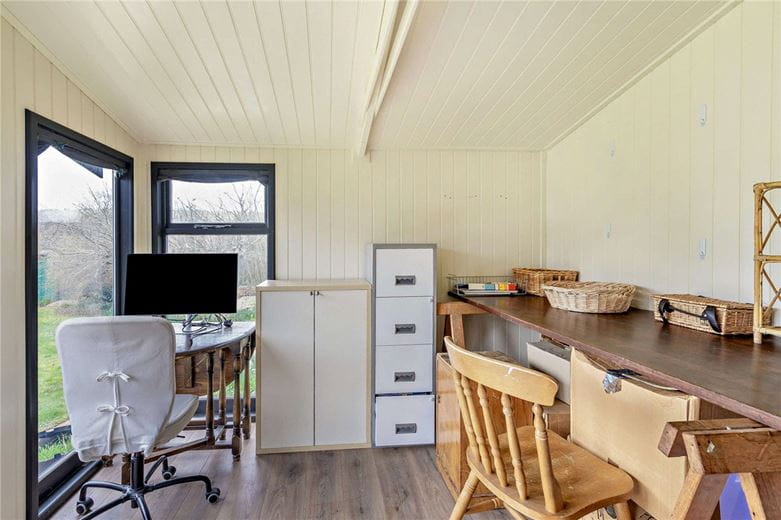 3 bedroom bungalow, Downs Close, Eastbury RG17 - Available