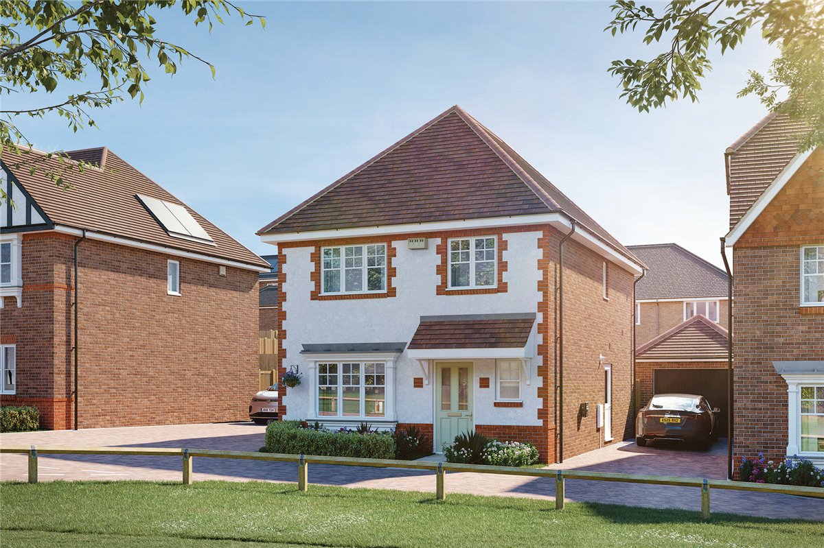 4 bedroom house, Princess Gardens, Bishops Green RG20 - Available