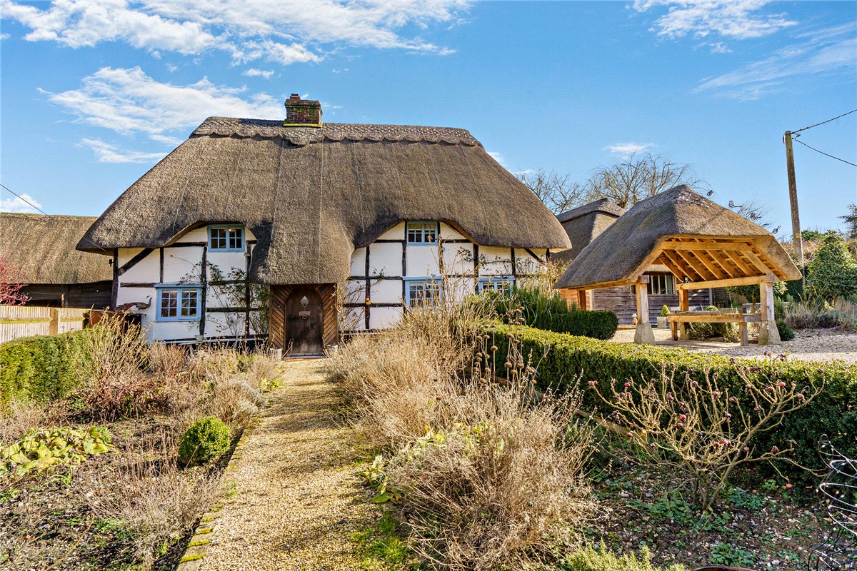 4 bedroom house, Lower Green, Inkpen RG17 - Available