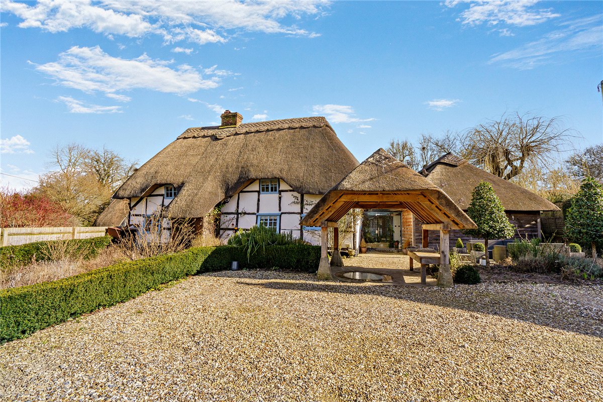 4 bedroom house, Lower Green, Inkpen RG17 - Available