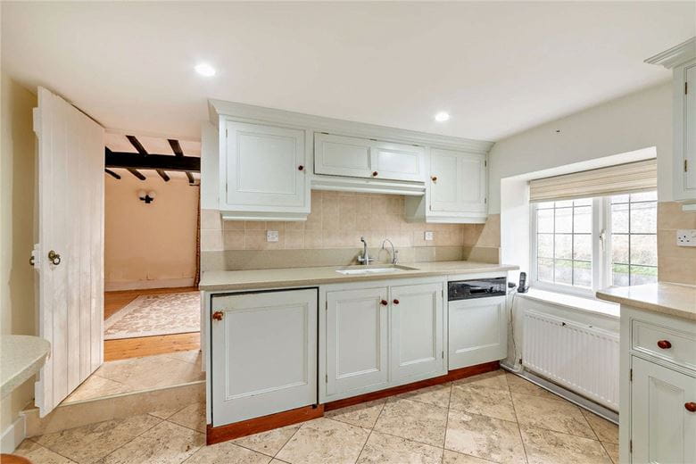 5 bedroom cottage, Upper Lambourn, Hungerford RG17 - Available