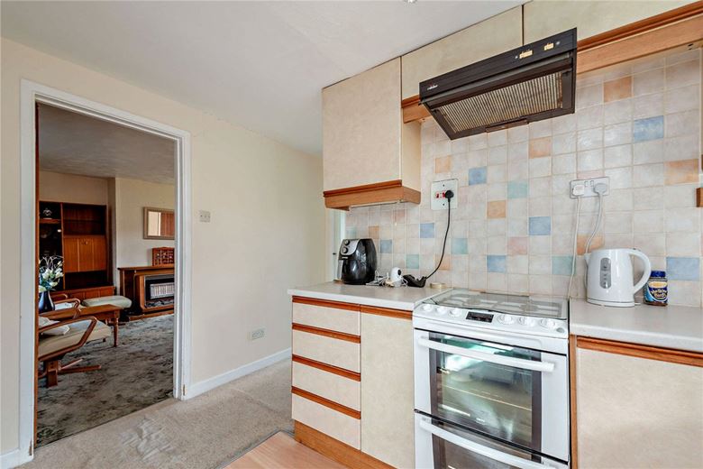 3 bedroom house, Pennys Hatch, Kingsclere RG20 - Available