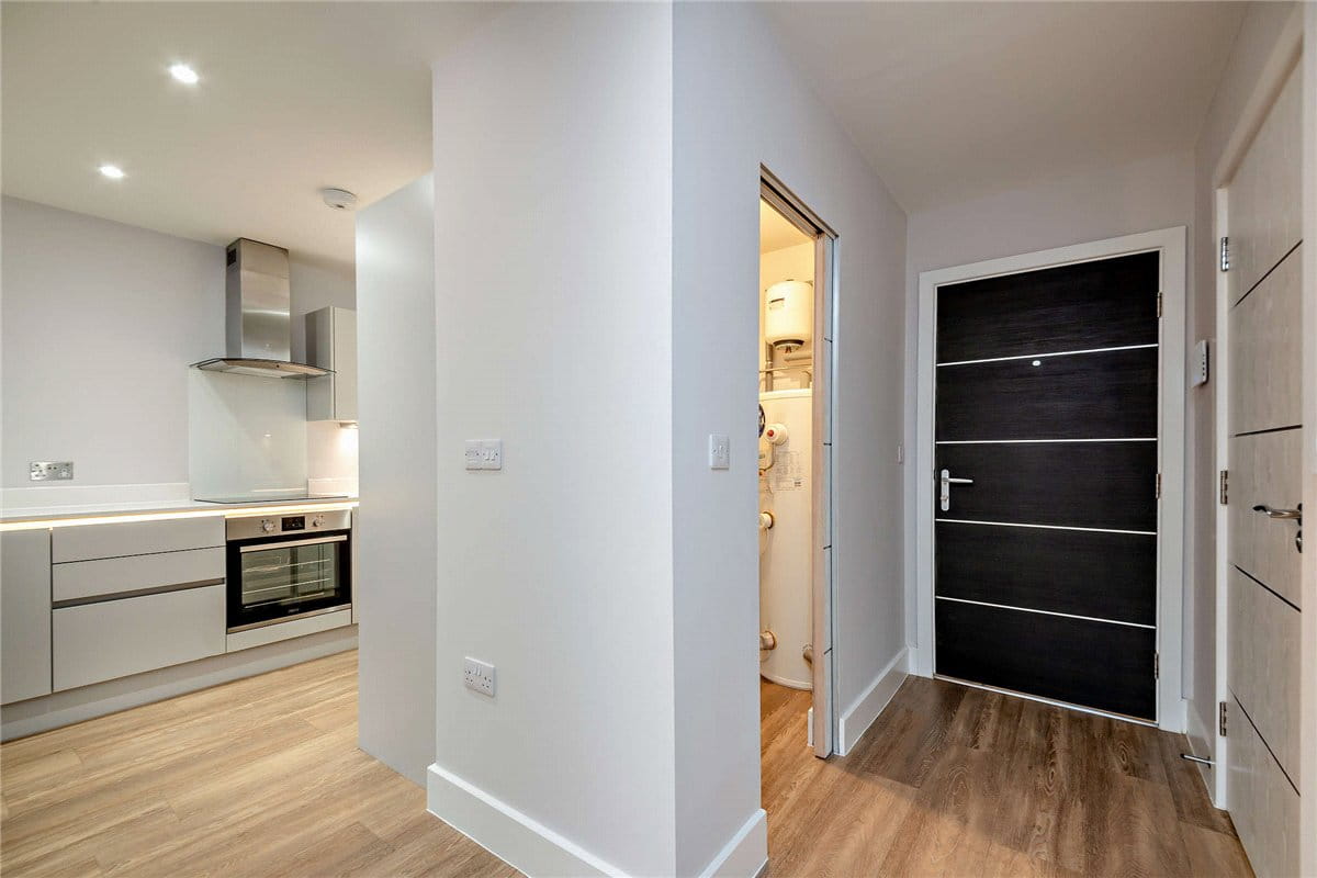 2 bedroom flat, St Marys Road, Newbury RG14 - Available