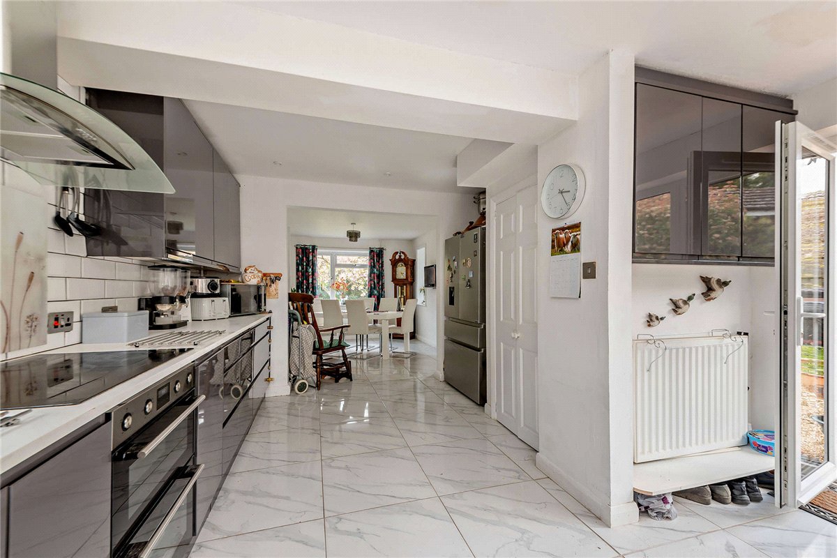 4 bedroom house, George Street, Kingsclere RG20 - Available