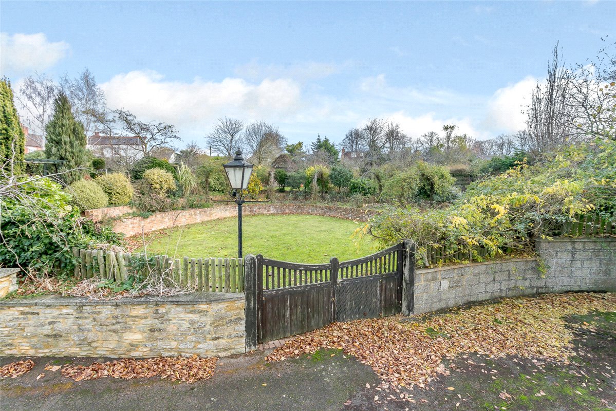 Property for sale in Earls Barton, Northampton Road, NN6 Northampton