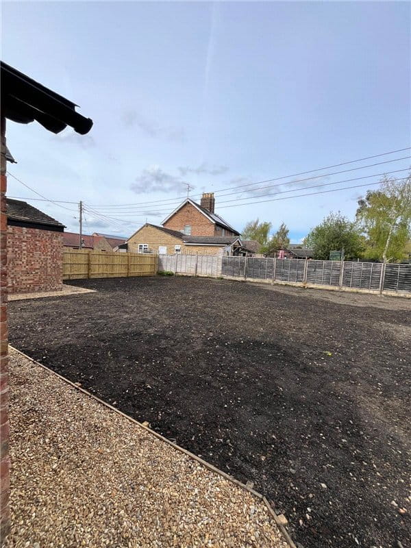 2 bedroom house, Low Street, Billingborough NG34 - Available