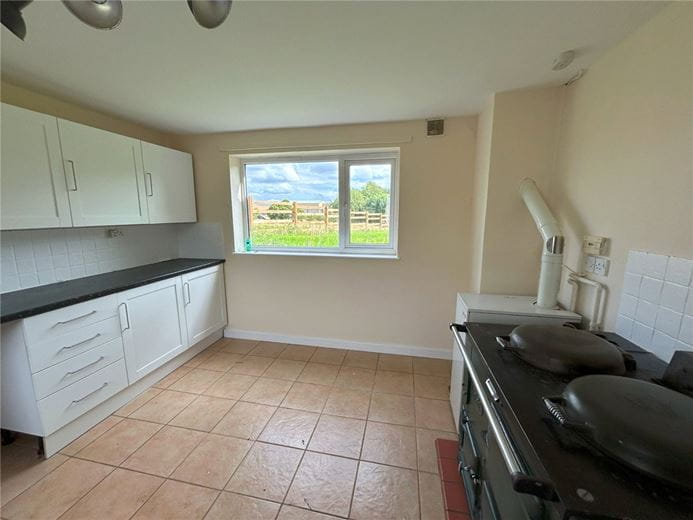 4 bedroom house, Main Street, Loddington LE7 - Available