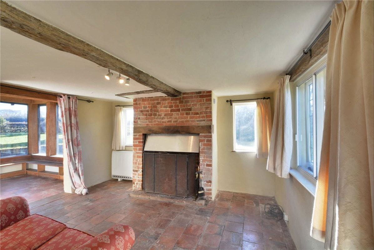 2 bedroom house, Highclere Street, Highclere RG20