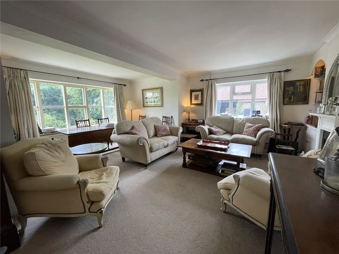 4 bedroom house, Elcot, Kintbury RG20 - Available