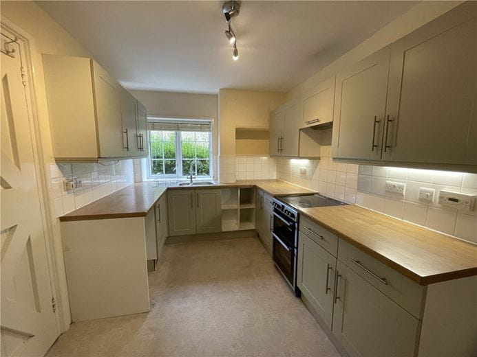 3 bedroom house, Marlston Hermitage, Thatcham RG18 - Available