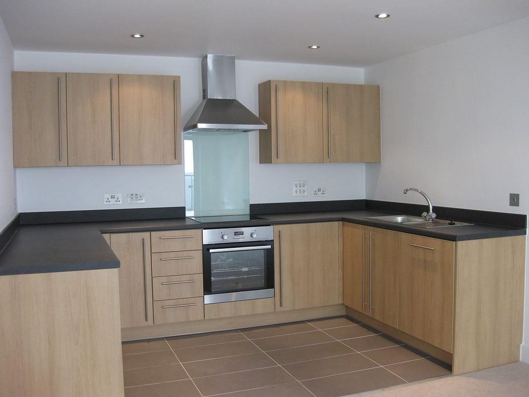 2 bedroom flat, Baily, Park Way RG14