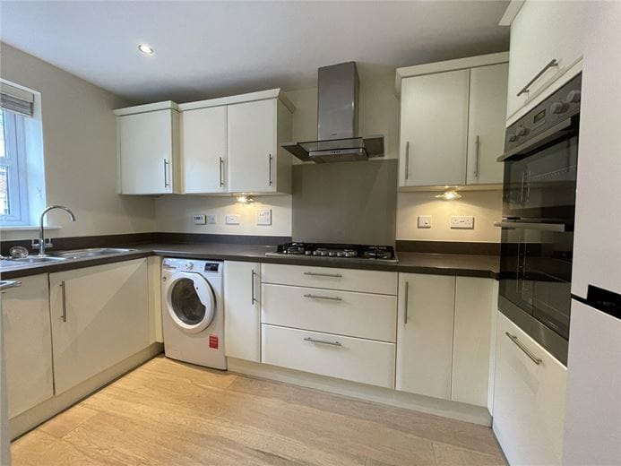 3 bedroom house, Newbury, Berkshire RG14 - Let Agreed