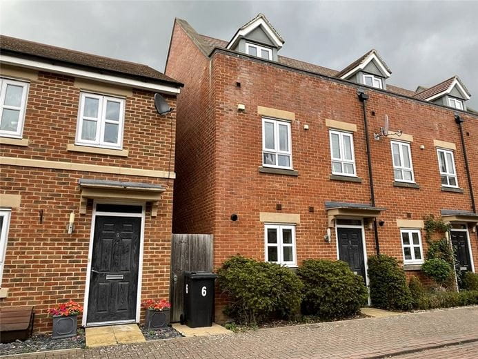 3 bedroom house, Newbury, Berkshire RG14 - Let Agreed