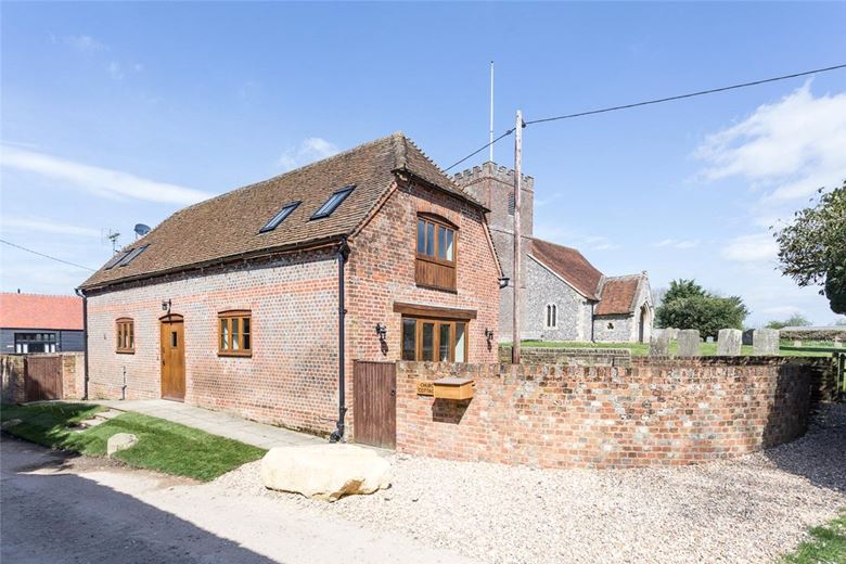 2 bedroom house, Winterbourne, Newbury RG20