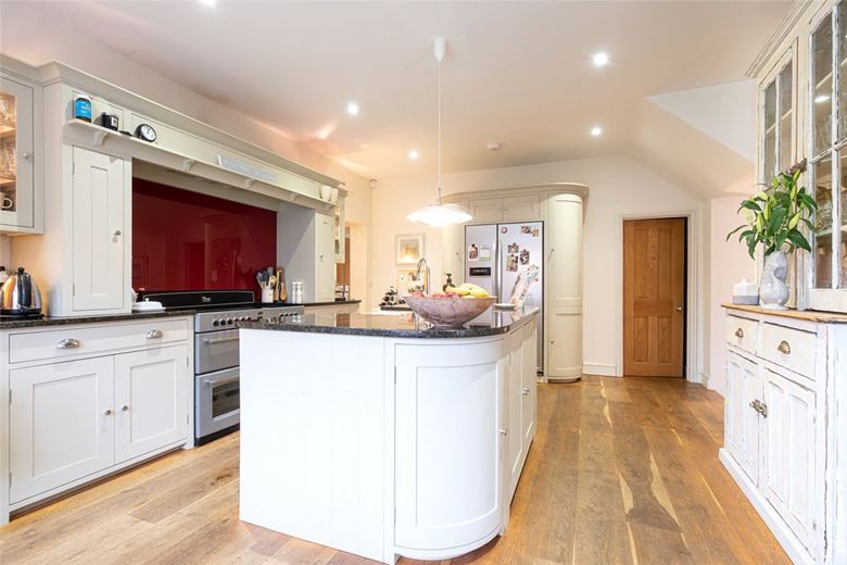 5 bedroom house, Adbury Holt, Newtown RG20