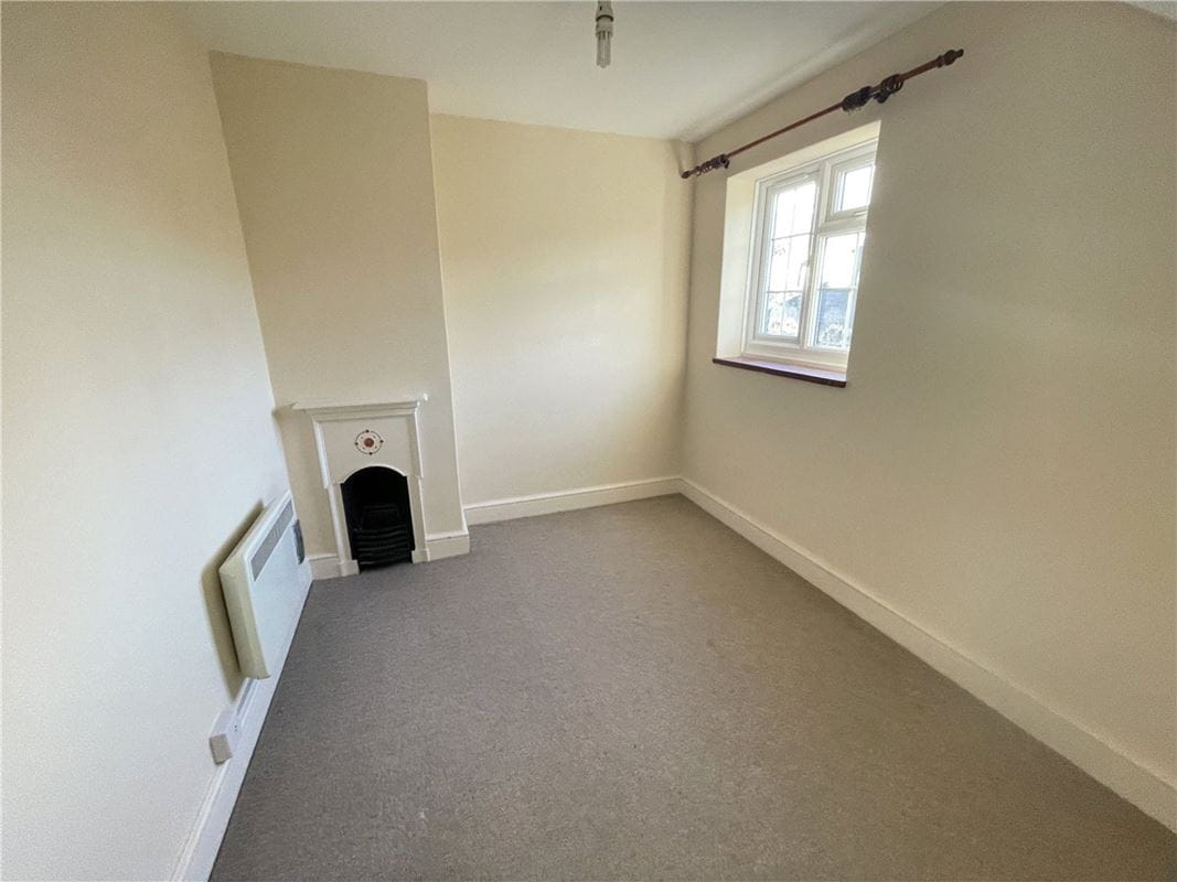 2 bedroom house, Lower Woodcott, Whitchurch RG28 - Available