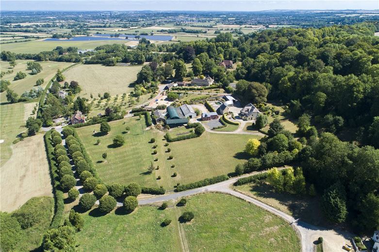 House for sale in Wroughton, Basset Down, SN4 Newbury NWR190013